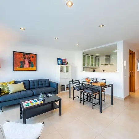 Piso Claudia Apartment